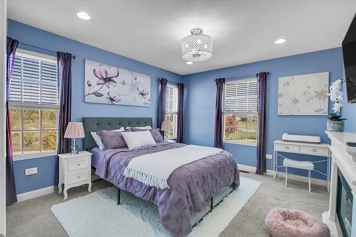 1416 S Saddlebrook Lane IL