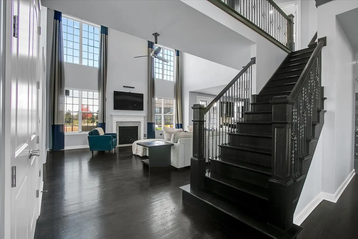 1416 S Saddlebrook Lane IL