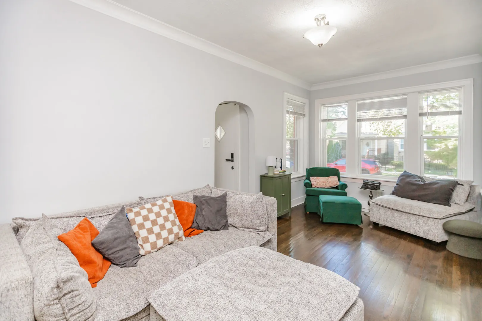 6339 S Troy Street IL