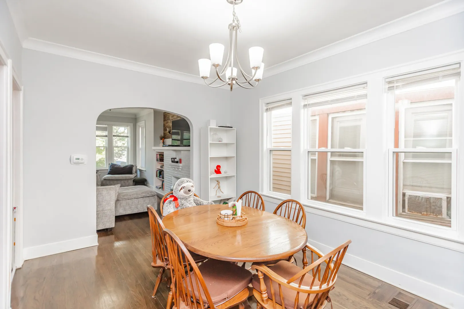 6339 S Troy Street IL