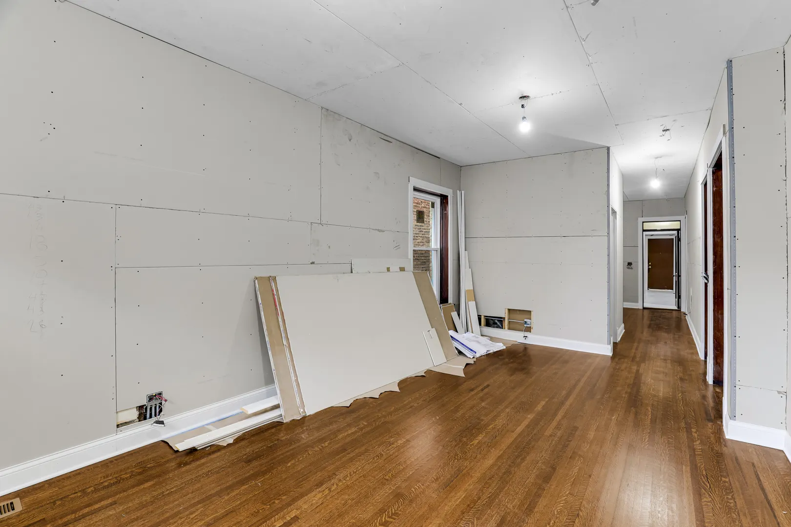 4339 W Monroe Street IL