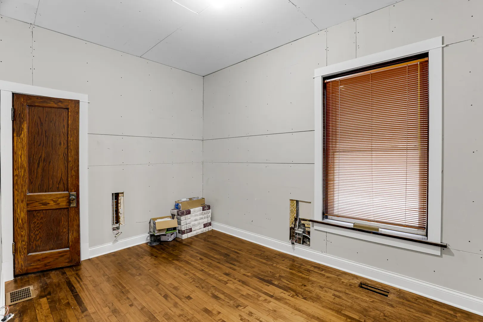 4339 W Monroe Street IL