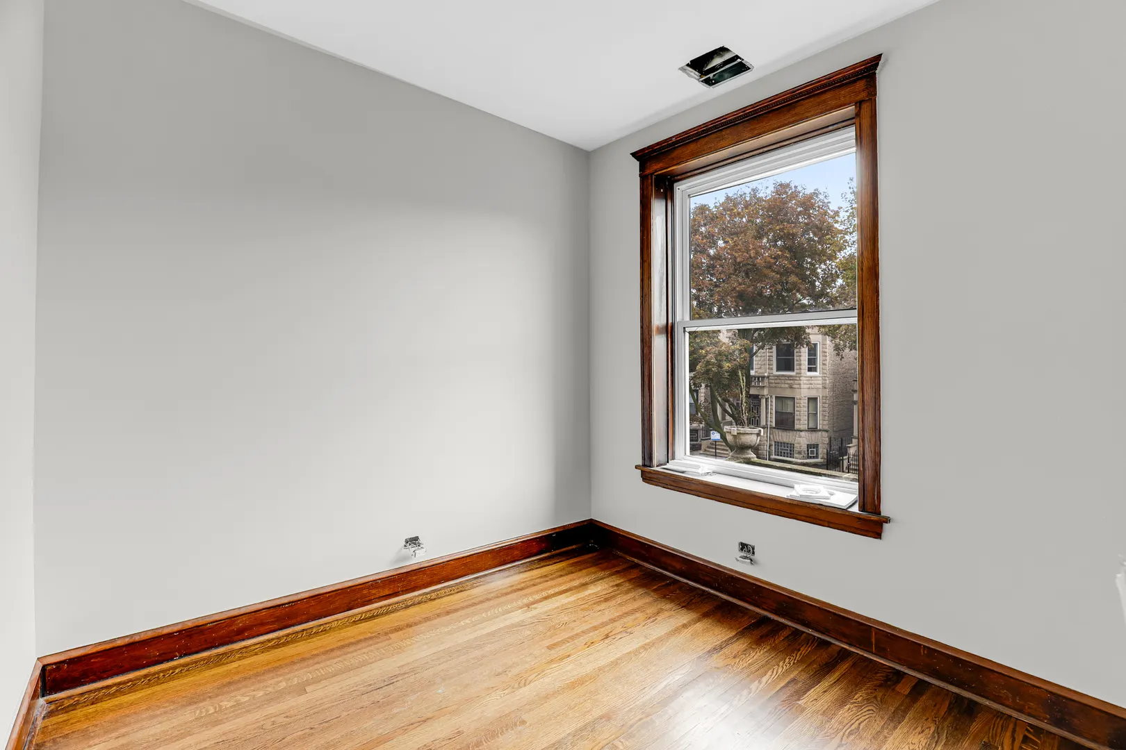 4339 W Monroe Street IL