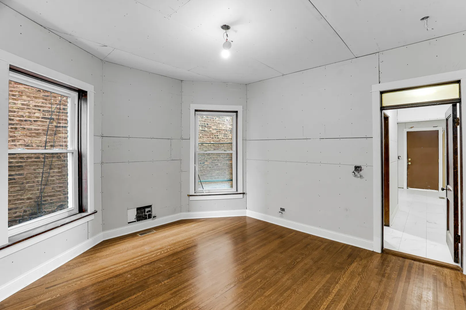 4339 W Monroe Street IL