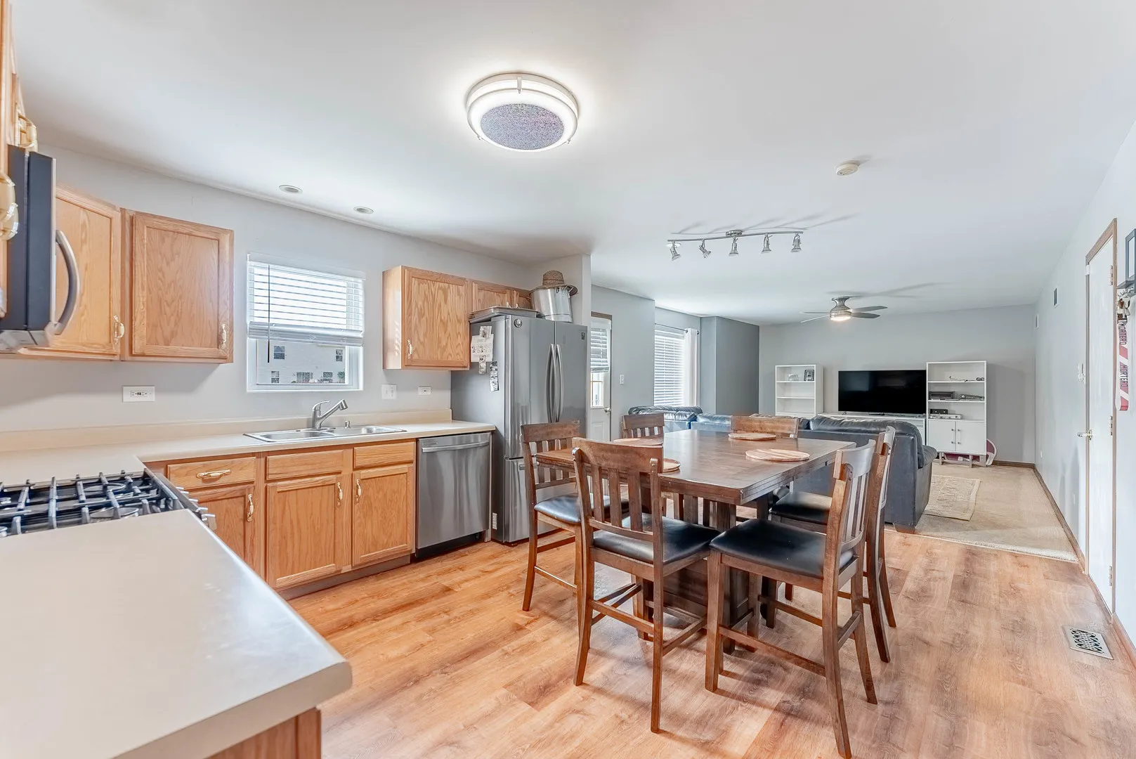 5302 Meadowbrook Street IL