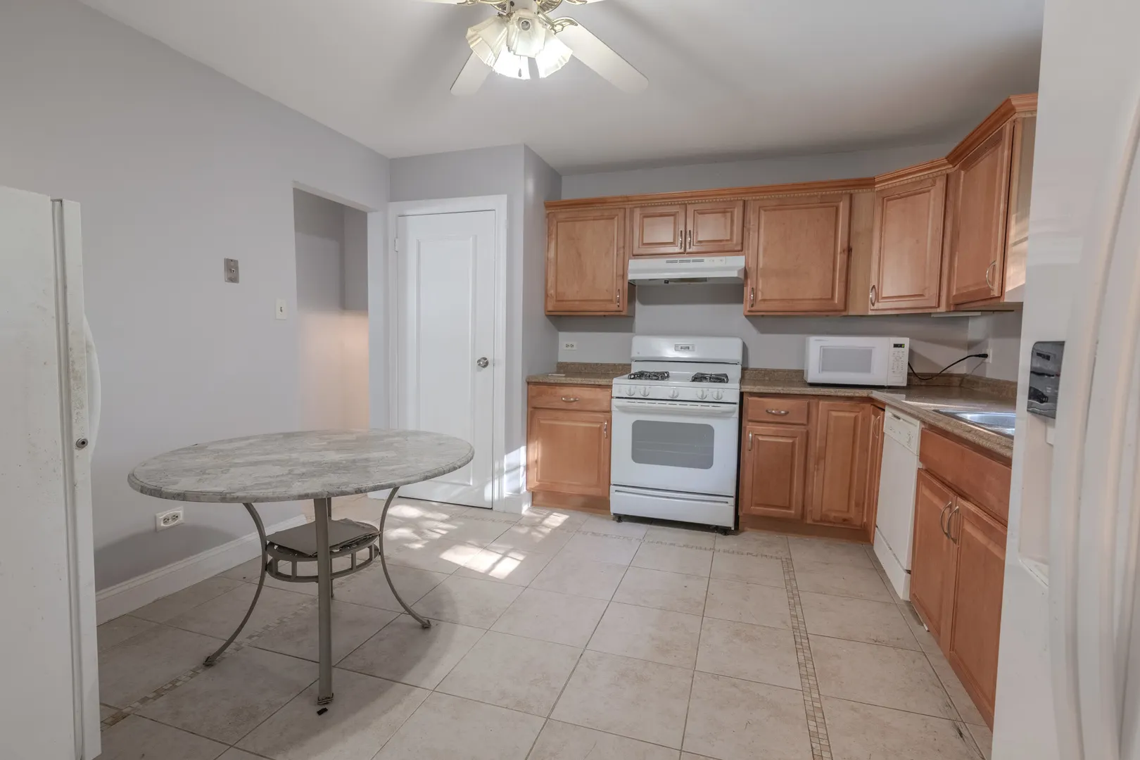 19825 S Farmington Lane IL