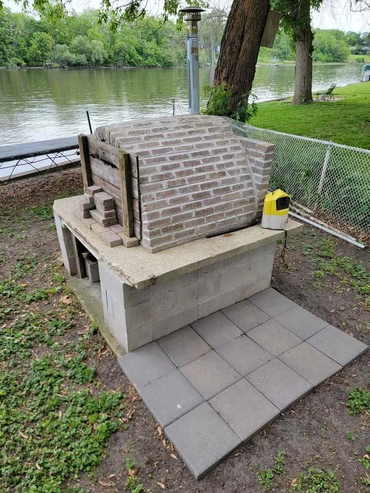 5065 Browns Beach Road IL