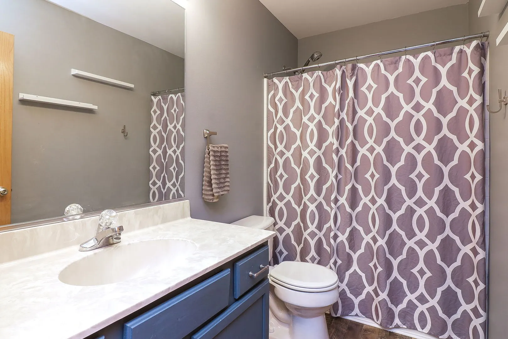 1914 S Austrian Pine Street IL