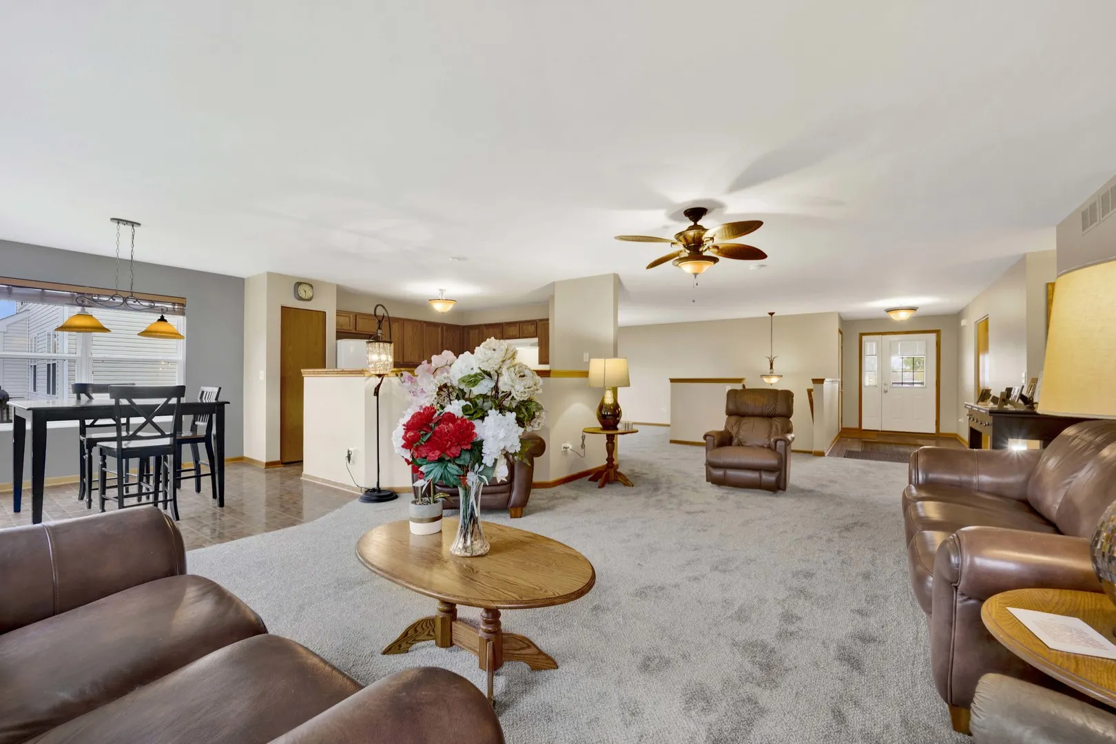 3904 Stockton Drive IL