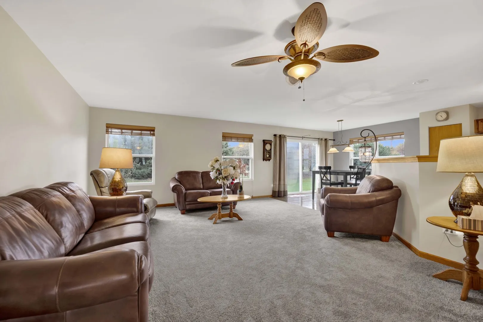 3904 Stockton Drive IL