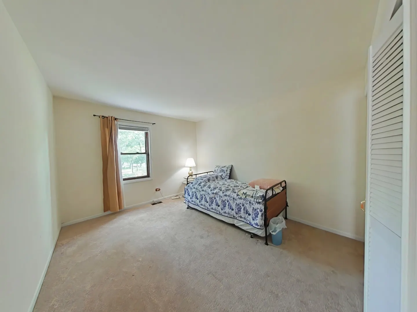 4400 Waubansie Lane IL