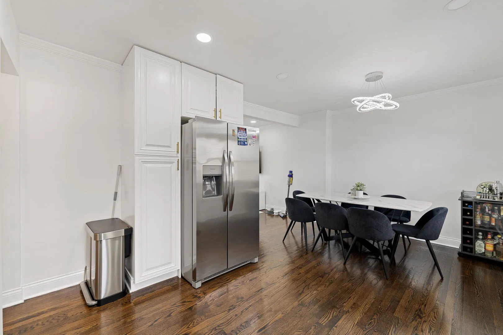 1514 N 22nd Avenue IL