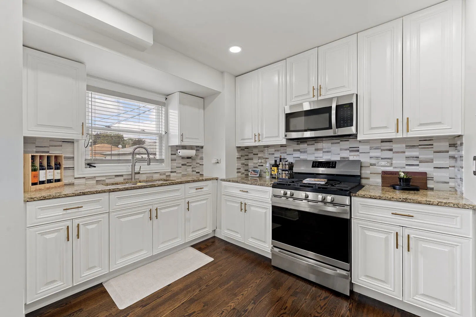 1514 N 22nd Avenue IL