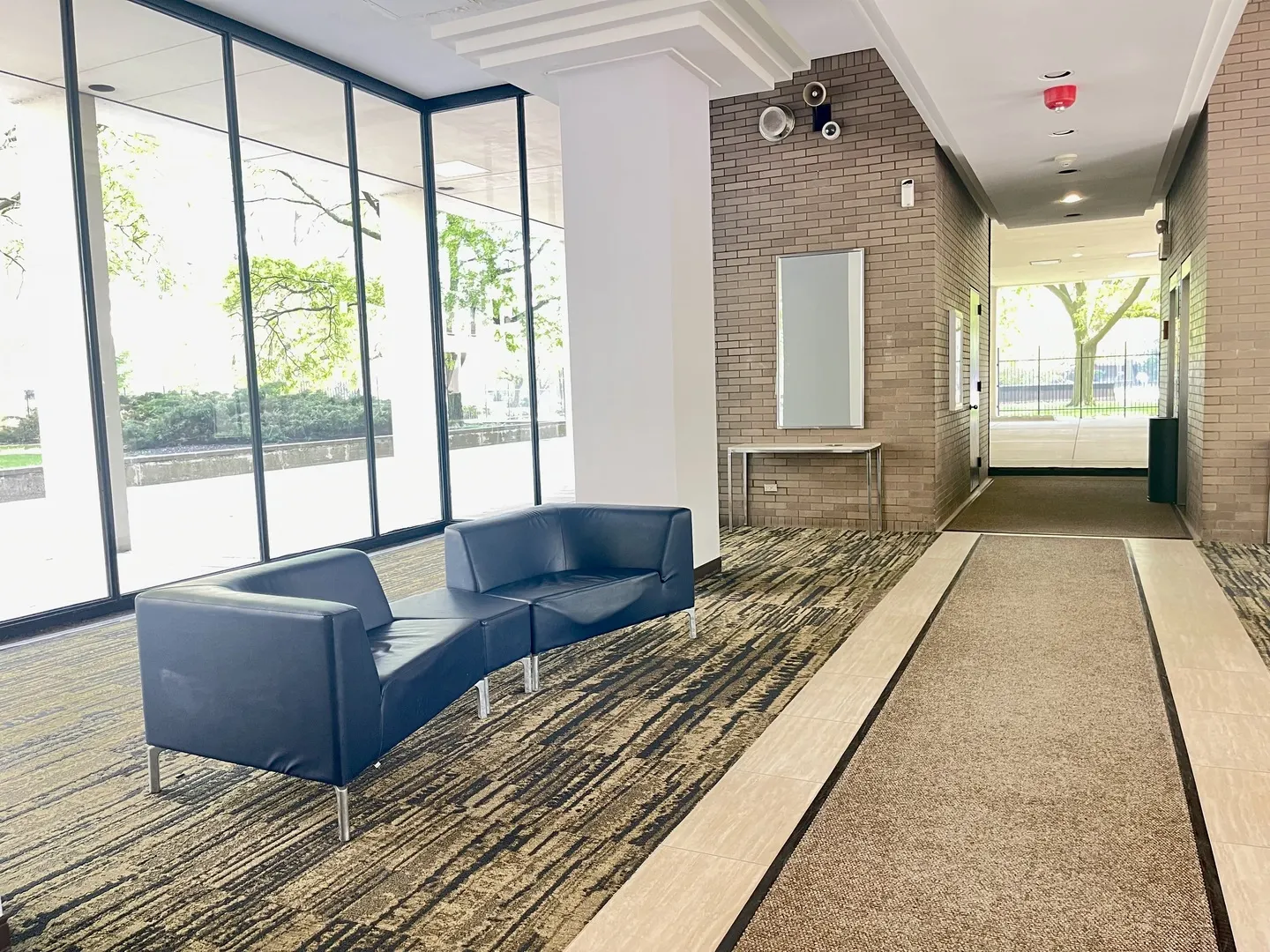 1450 E 55th Place 530S IL