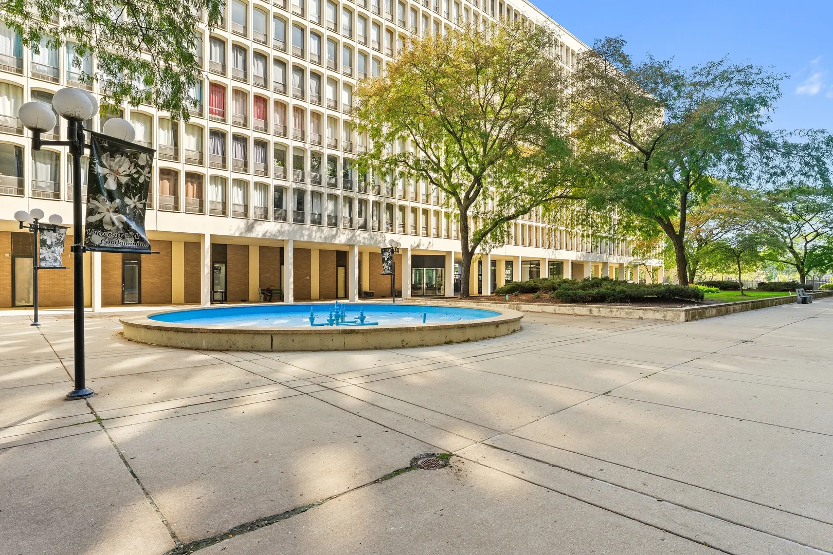 1450 E 55th Place 530S IL