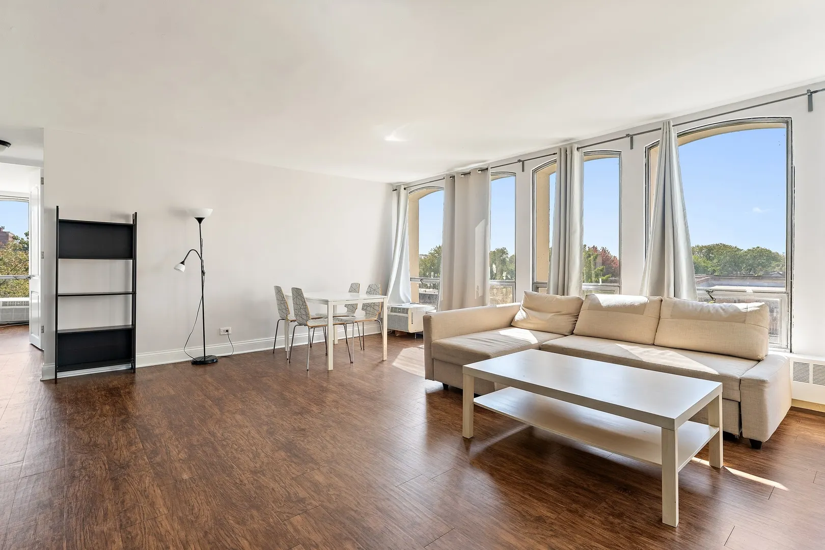 1450 E 55th Place 530S IL