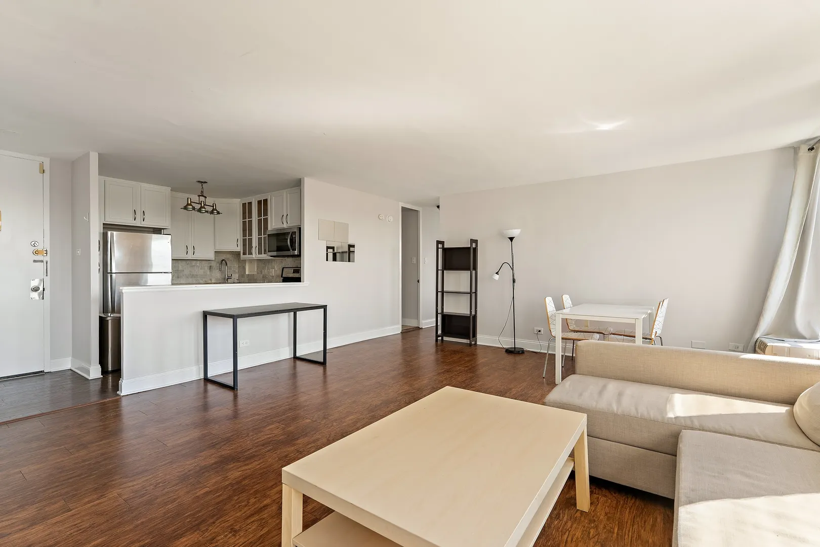 1450 E 55th Place 530S IL