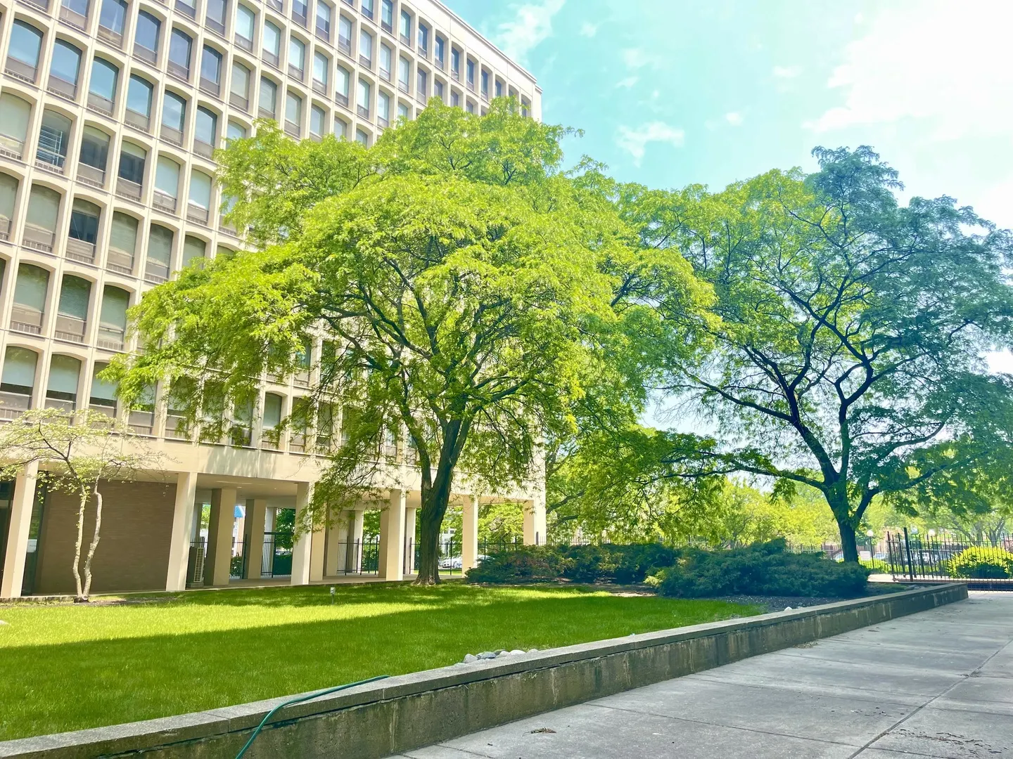 1450 E 55th Place 530S IL