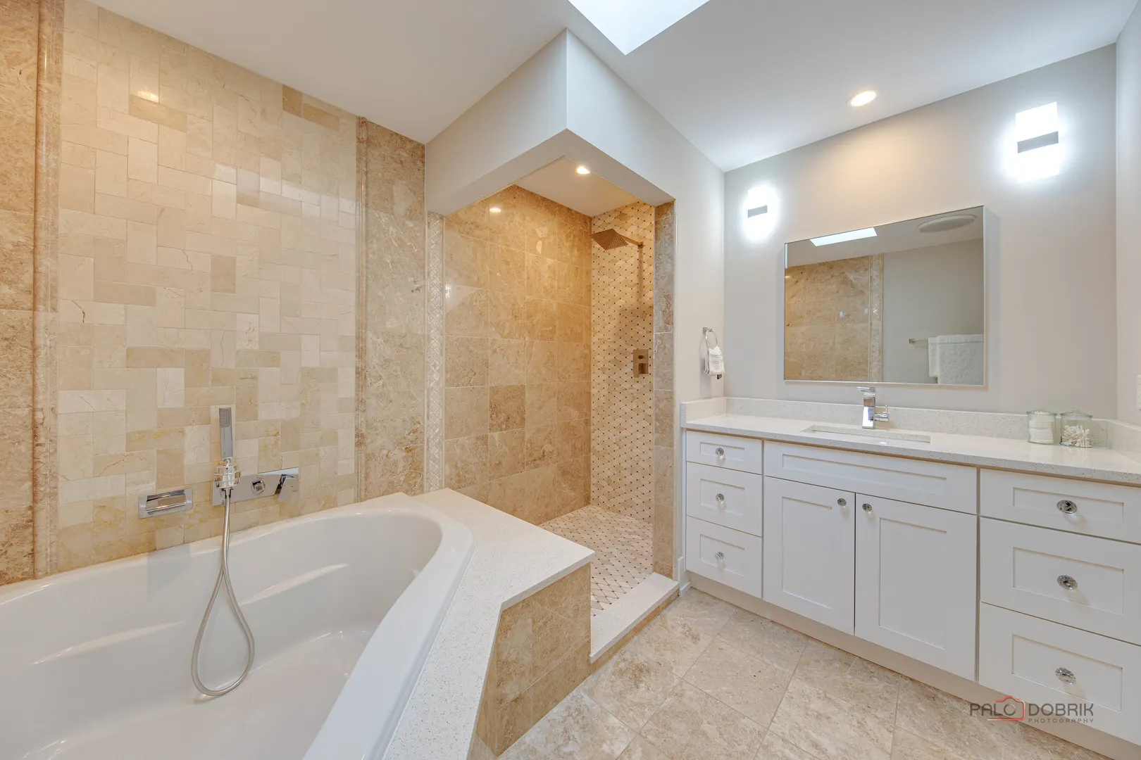 8548 Lockwood Avenue IL