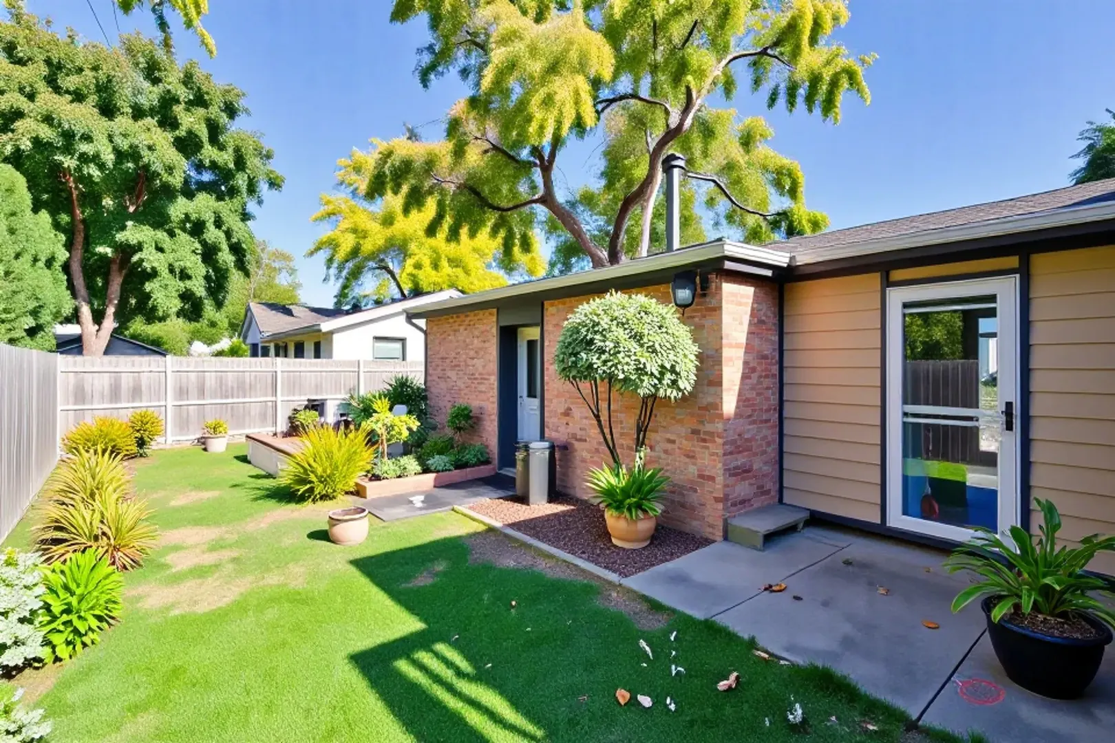 8548 Lockwood Avenue IL