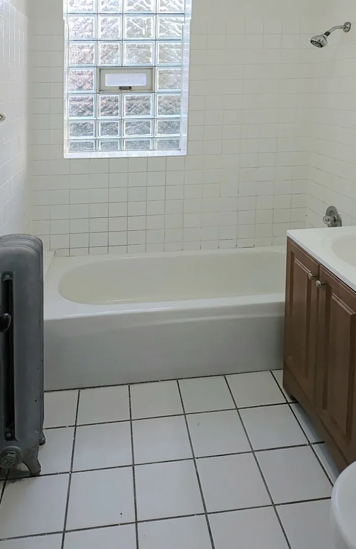 5168 S King Drive 1 IL