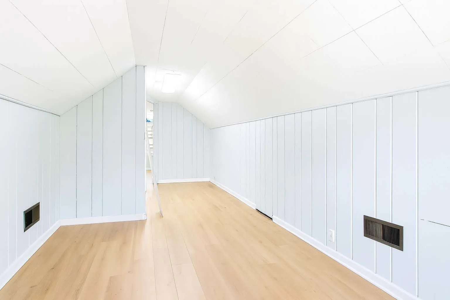 722 W Keith Avenue IL