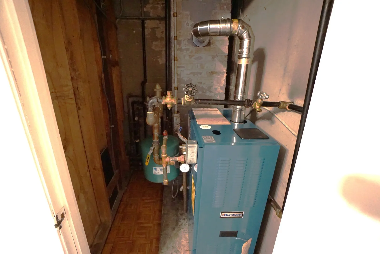 6826 N Knox Avenue IL