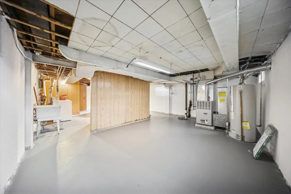 3047 N 79th Avenue IL