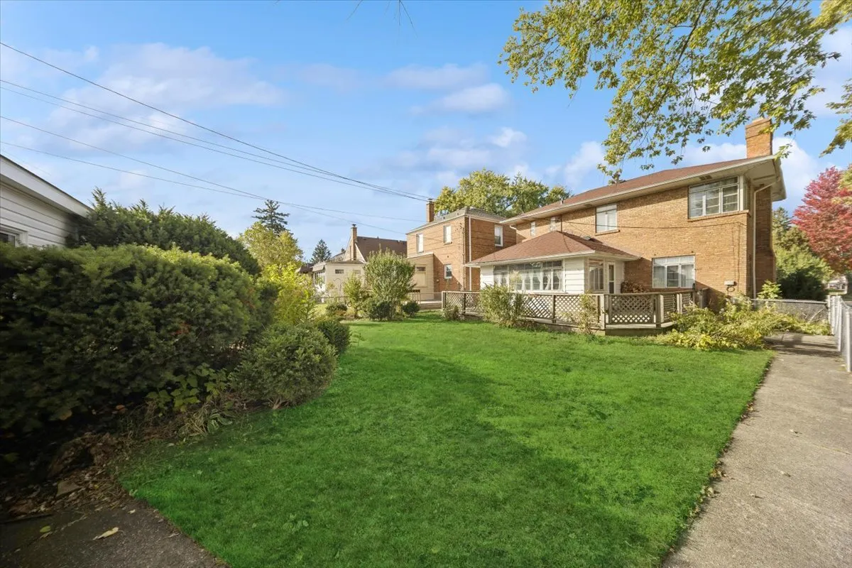 3047 N 79th Avenue IL