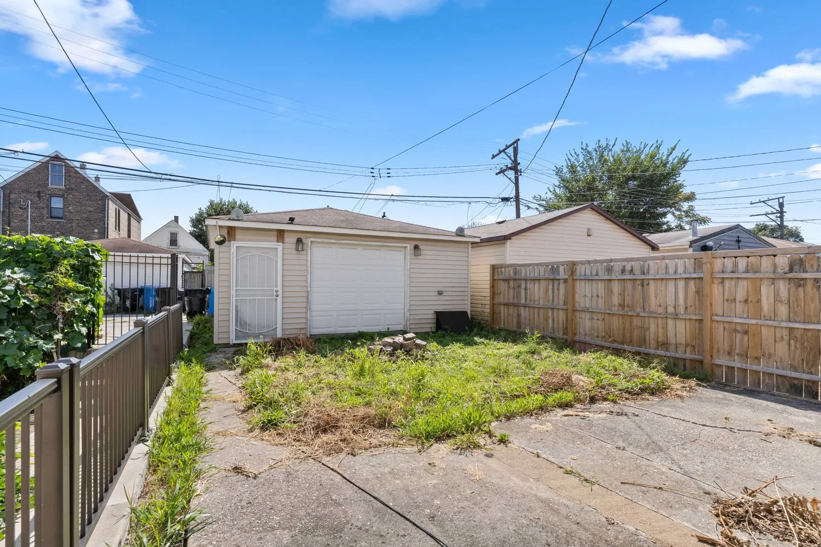 1835 W 34th Street IL