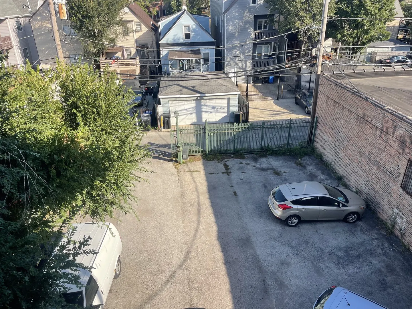 3220 W armitage Avenue 302 IL