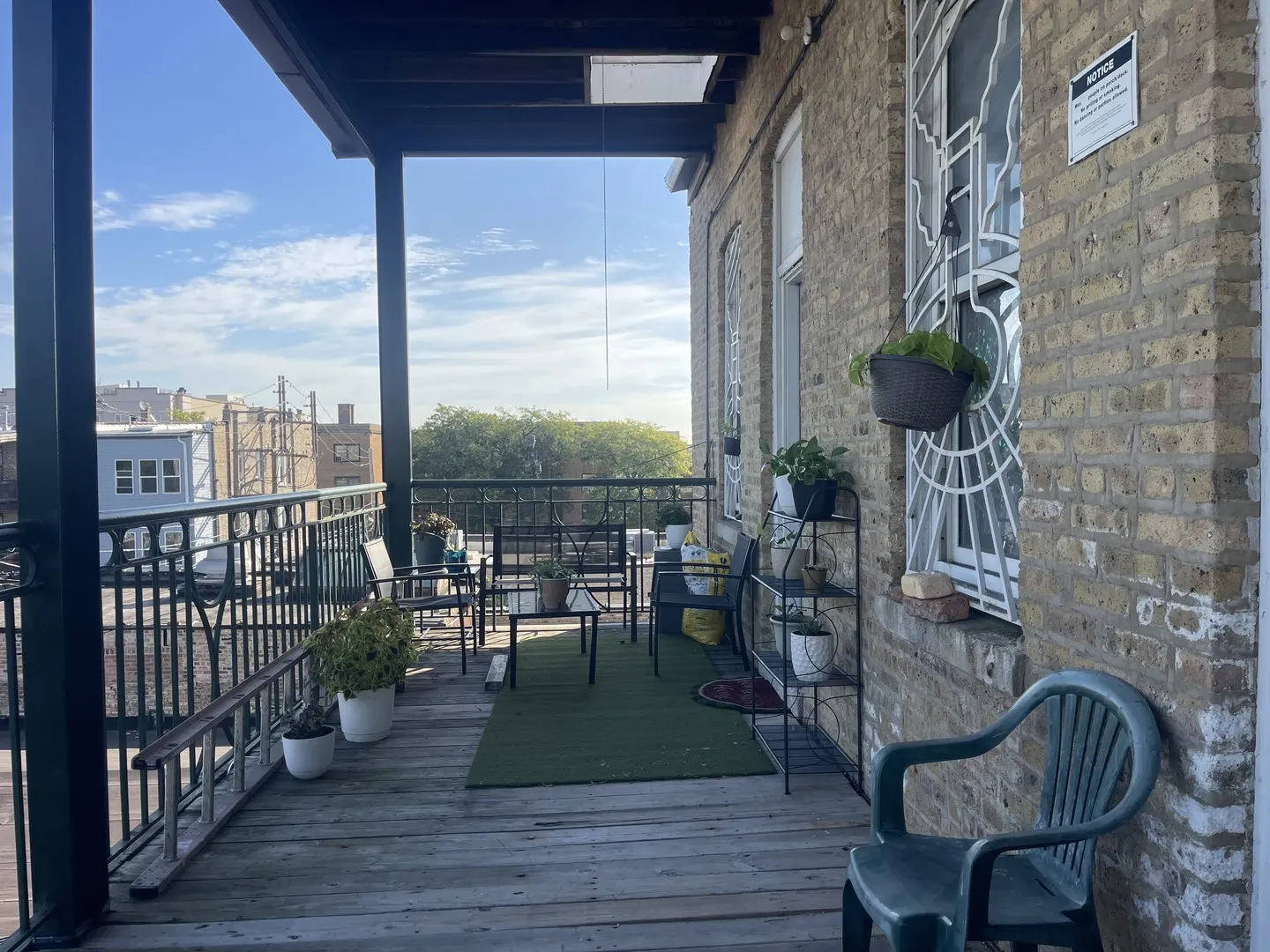 3220 W armitage Avenue 302 IL