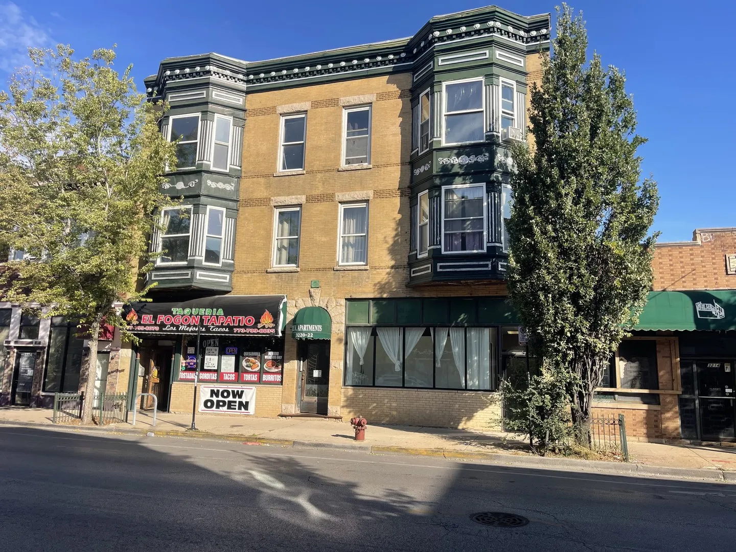 3220 W armitage Avenue 302 IL