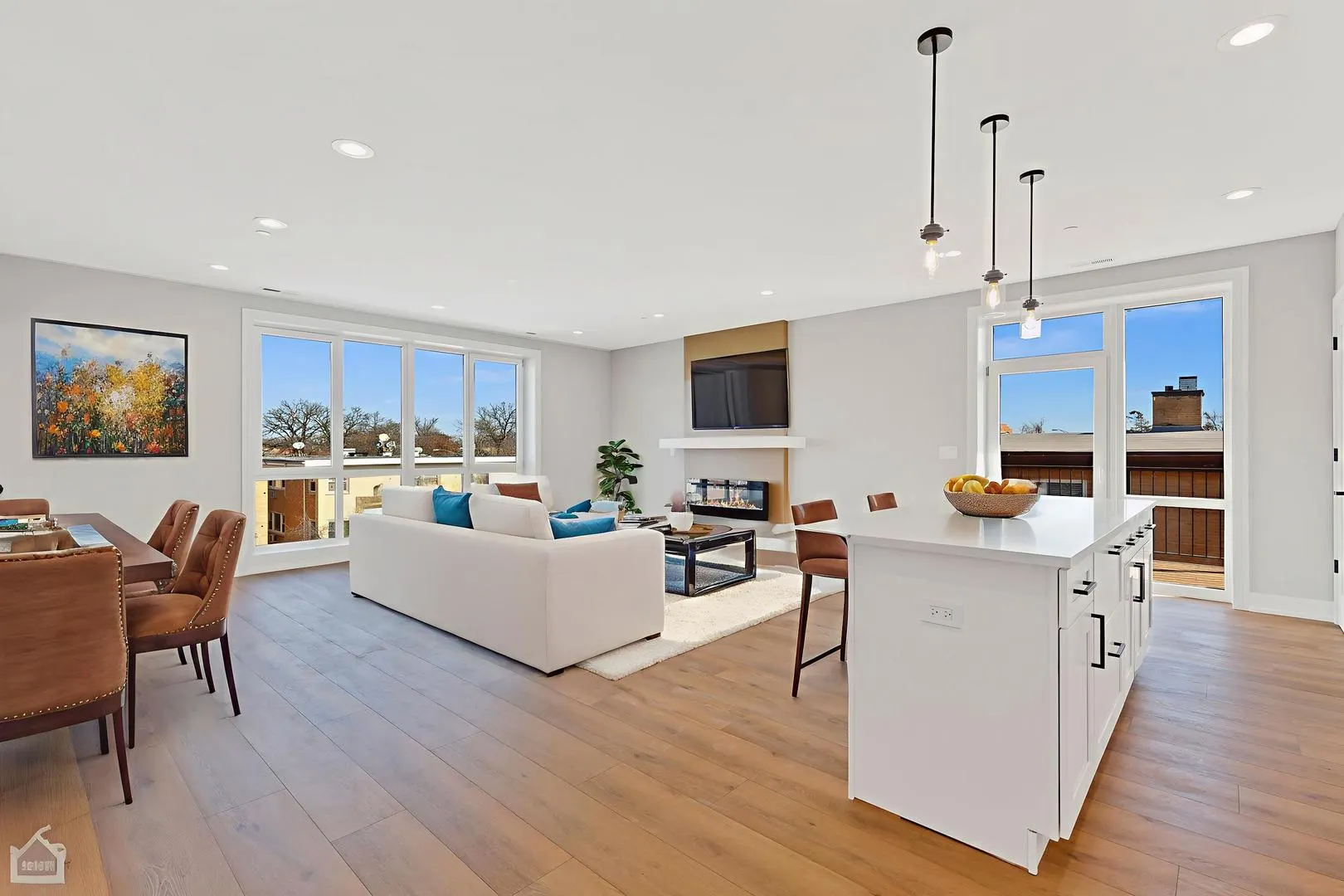 8631 W Grand Avenue 2W IL