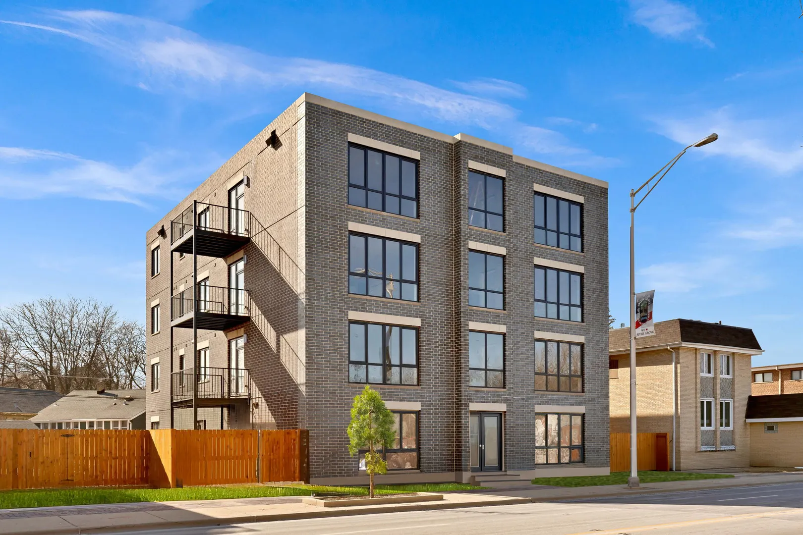 8631 W Grand Avenue 2W IL