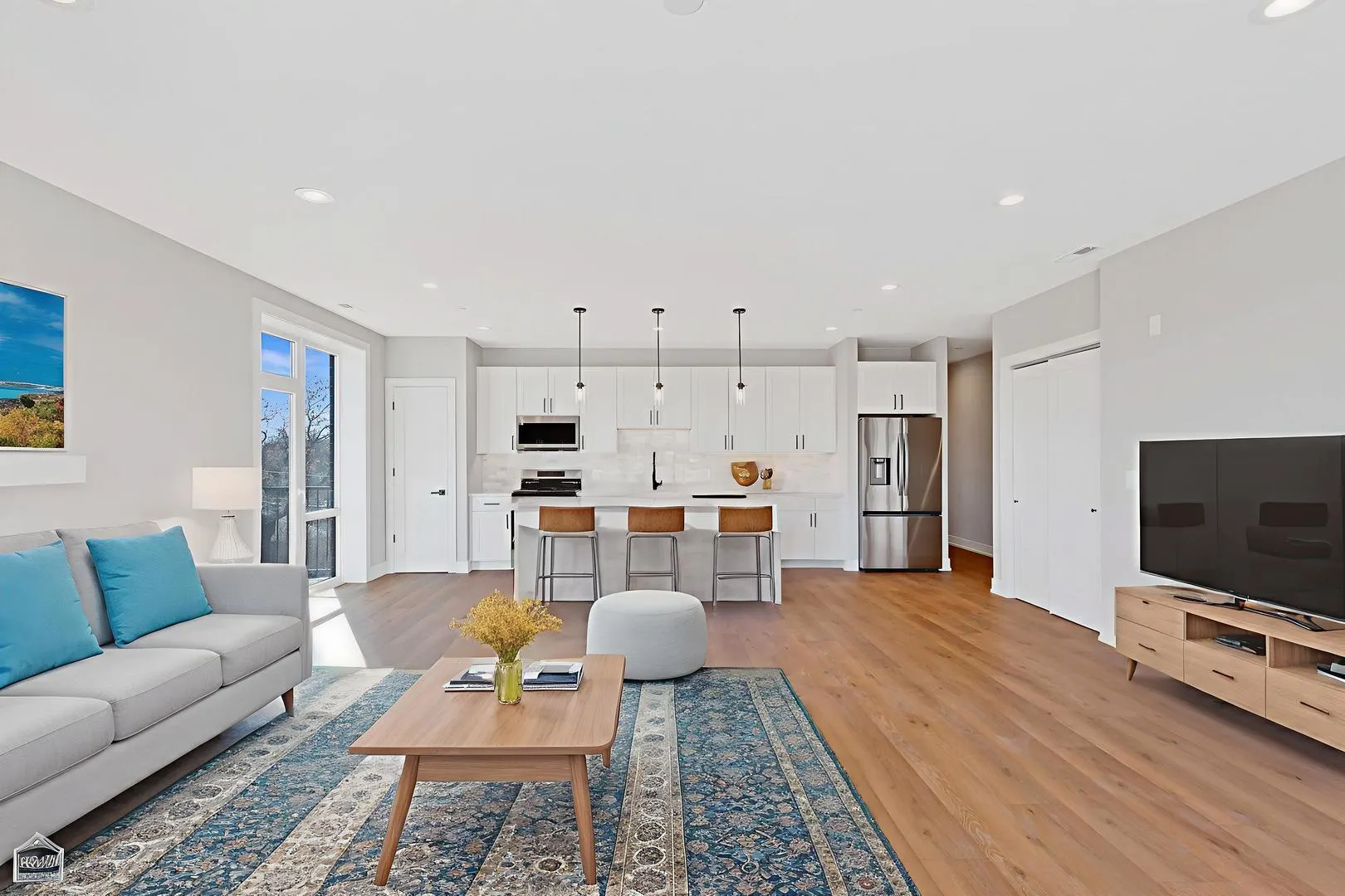 8631 W Grand Avenue 2W IL