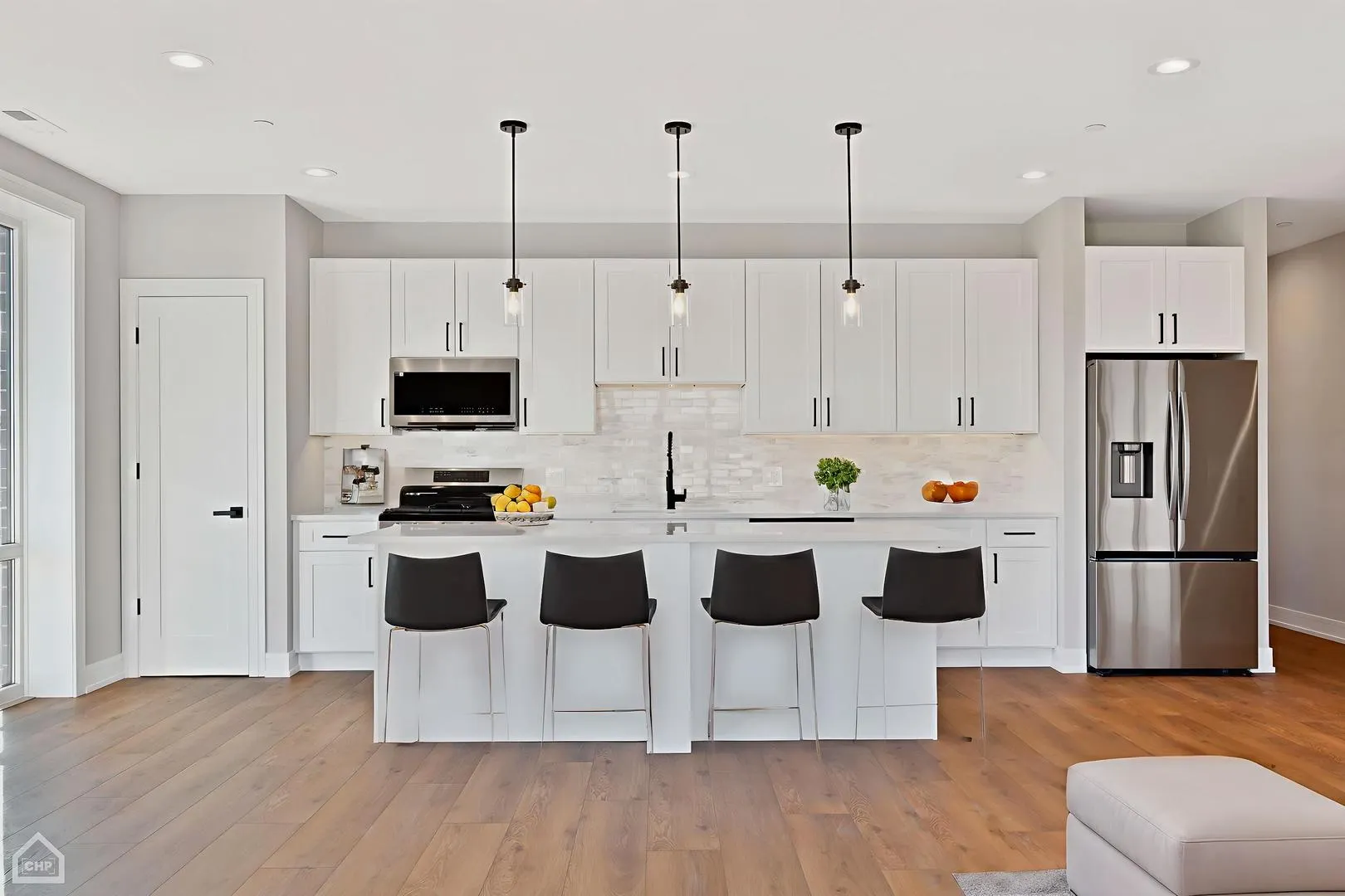 8631 W Grand Avenue 2W IL