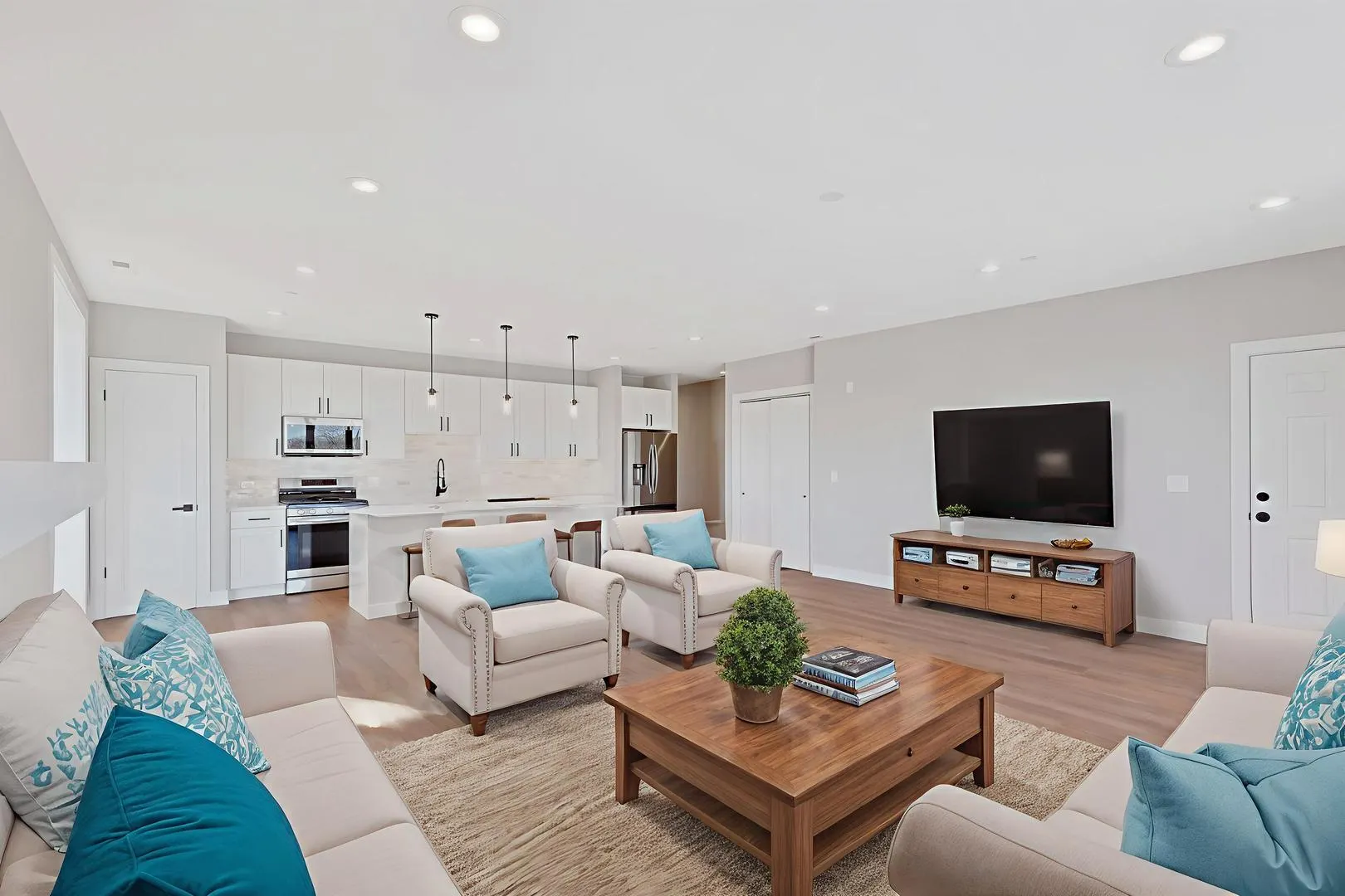 8631 W Grand Avenue 2W IL