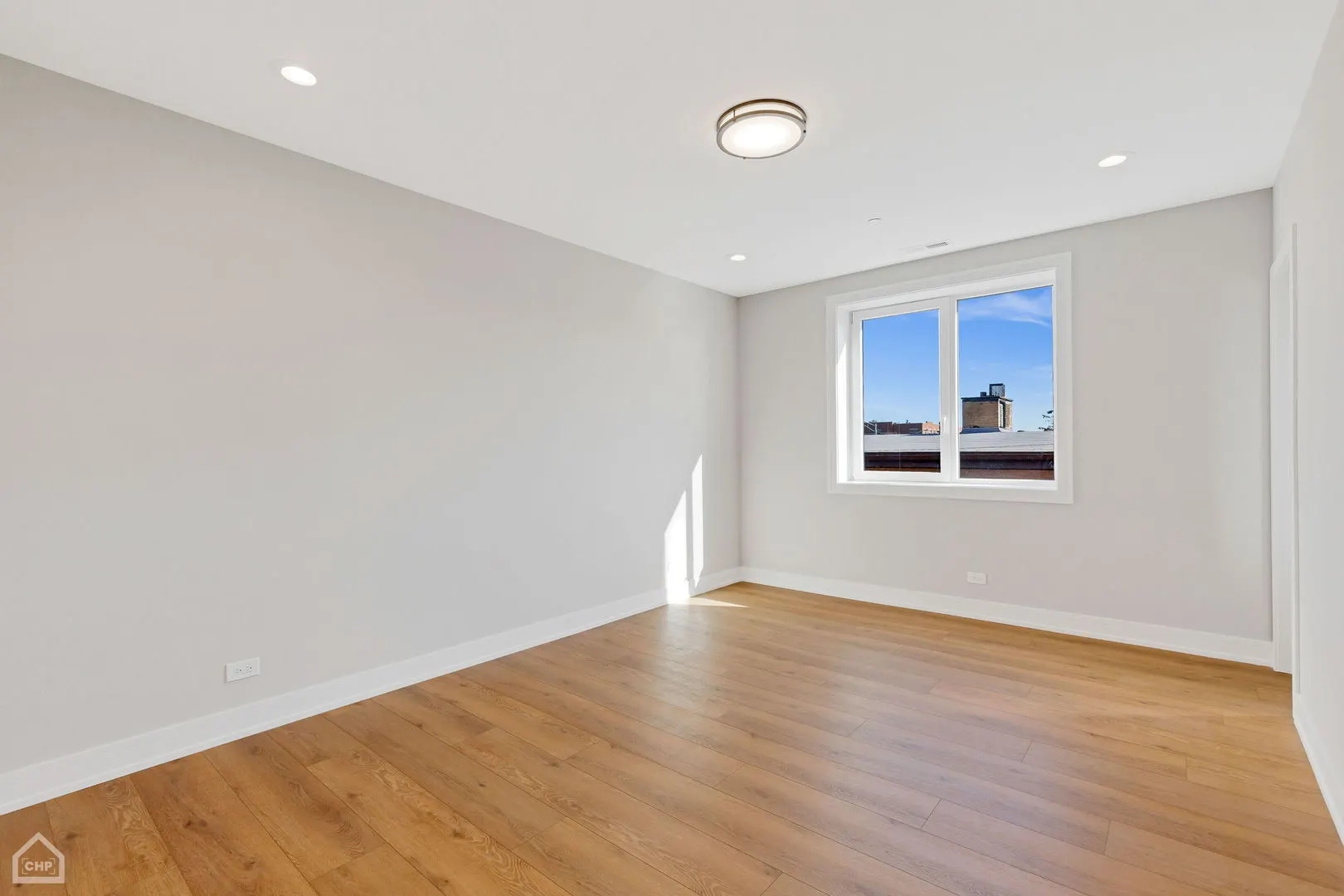 8631 W Grand Avenue 4W IL