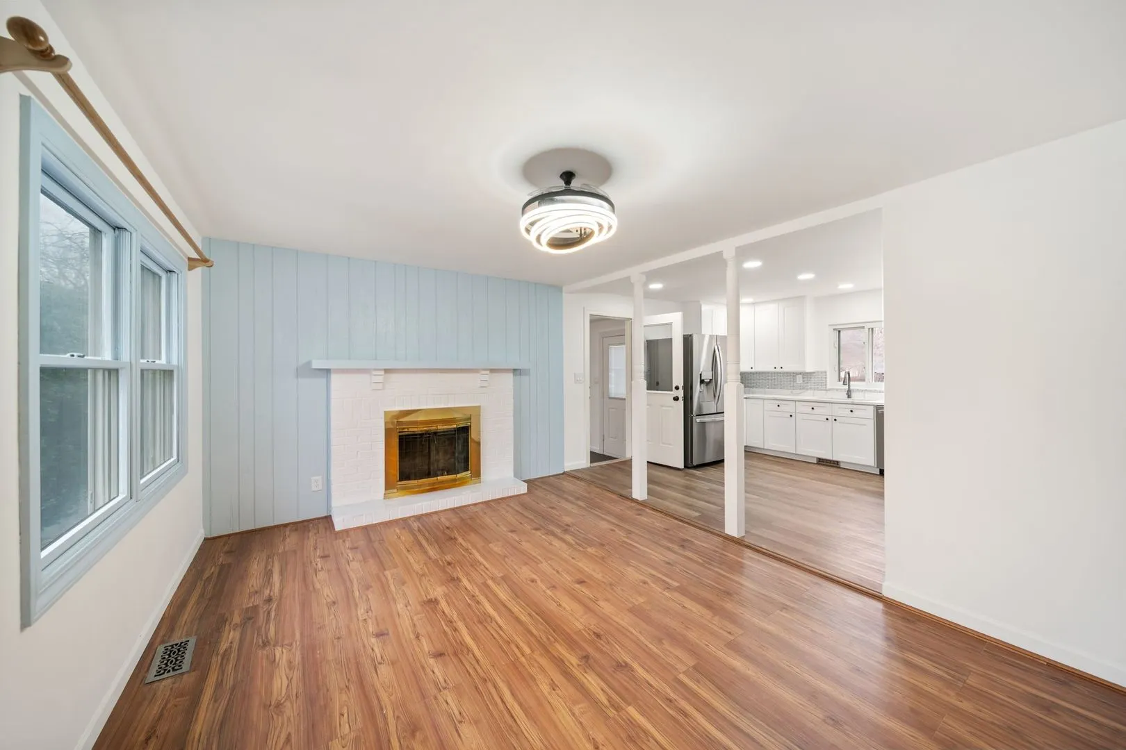 28w686 Townline Road IL