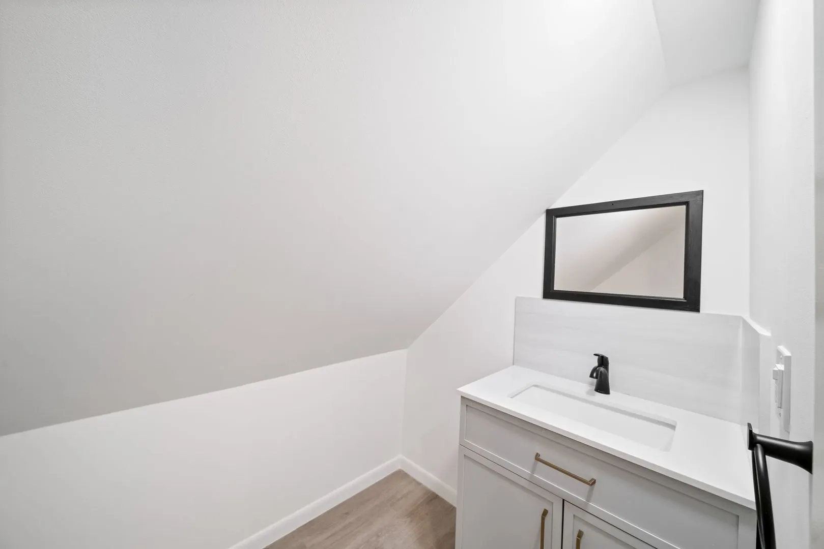 28w686 Townline Road IL