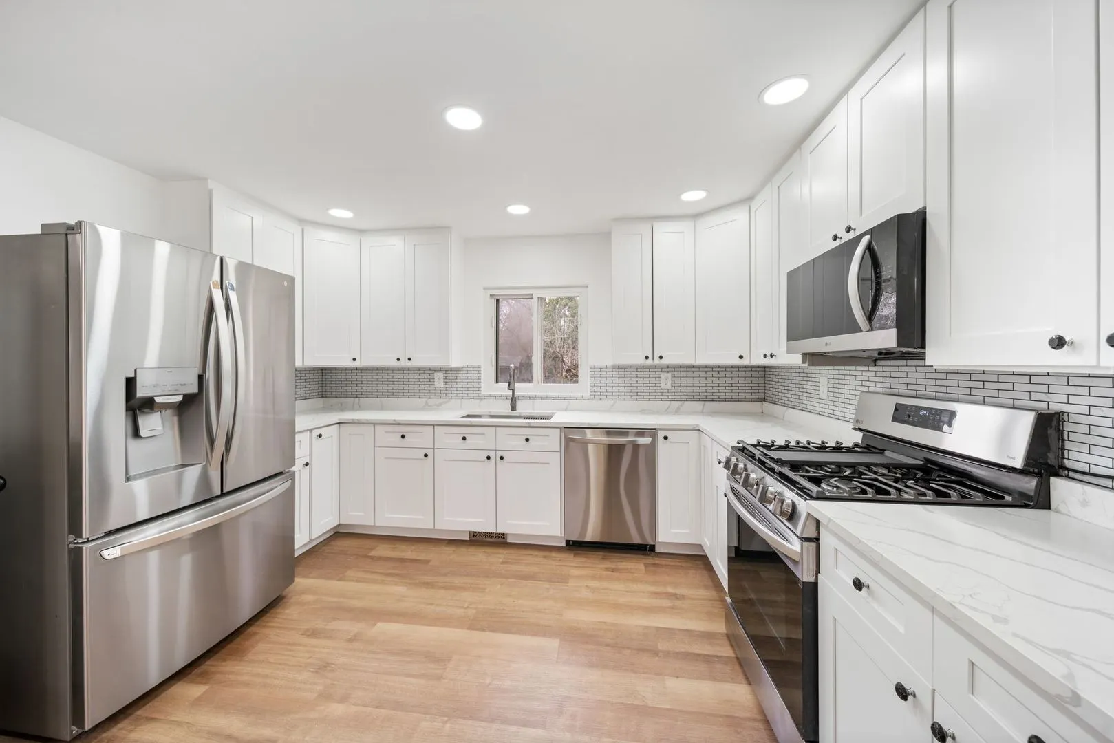 28w686 Townline Road IL