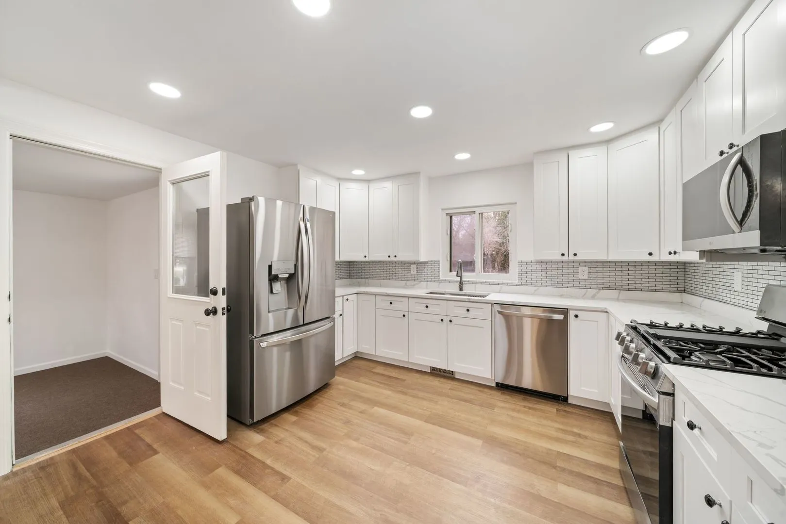 28w686 Townline Road IL