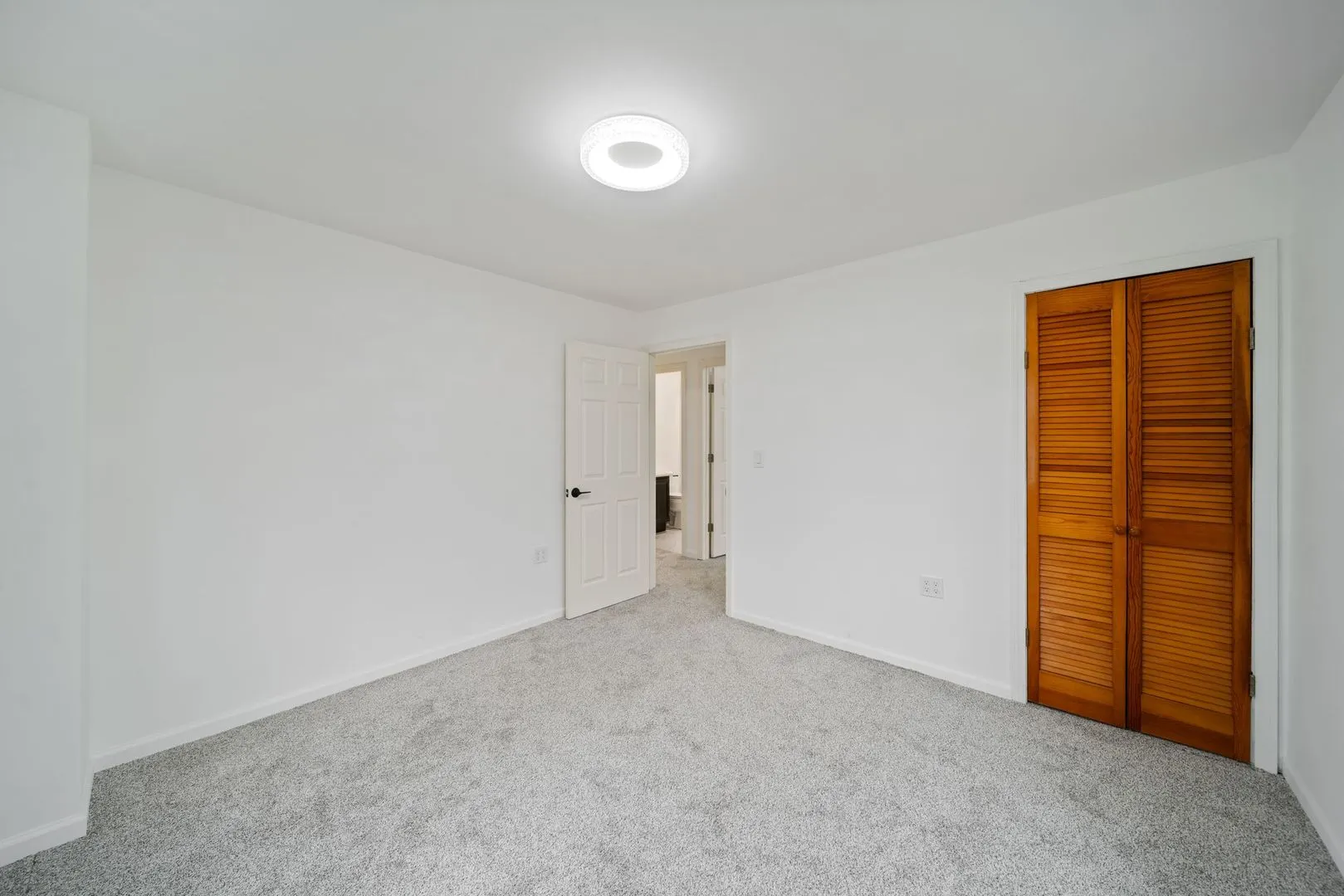 28w686 Townline Road IL