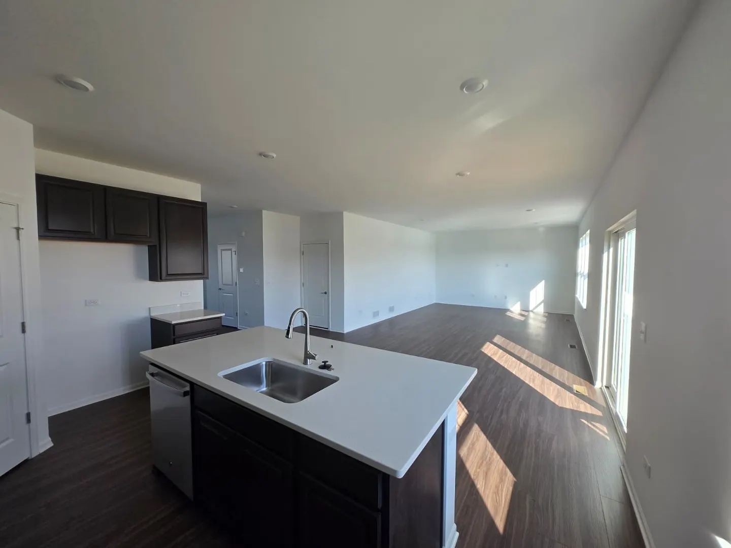 348 Danforth Drive IL