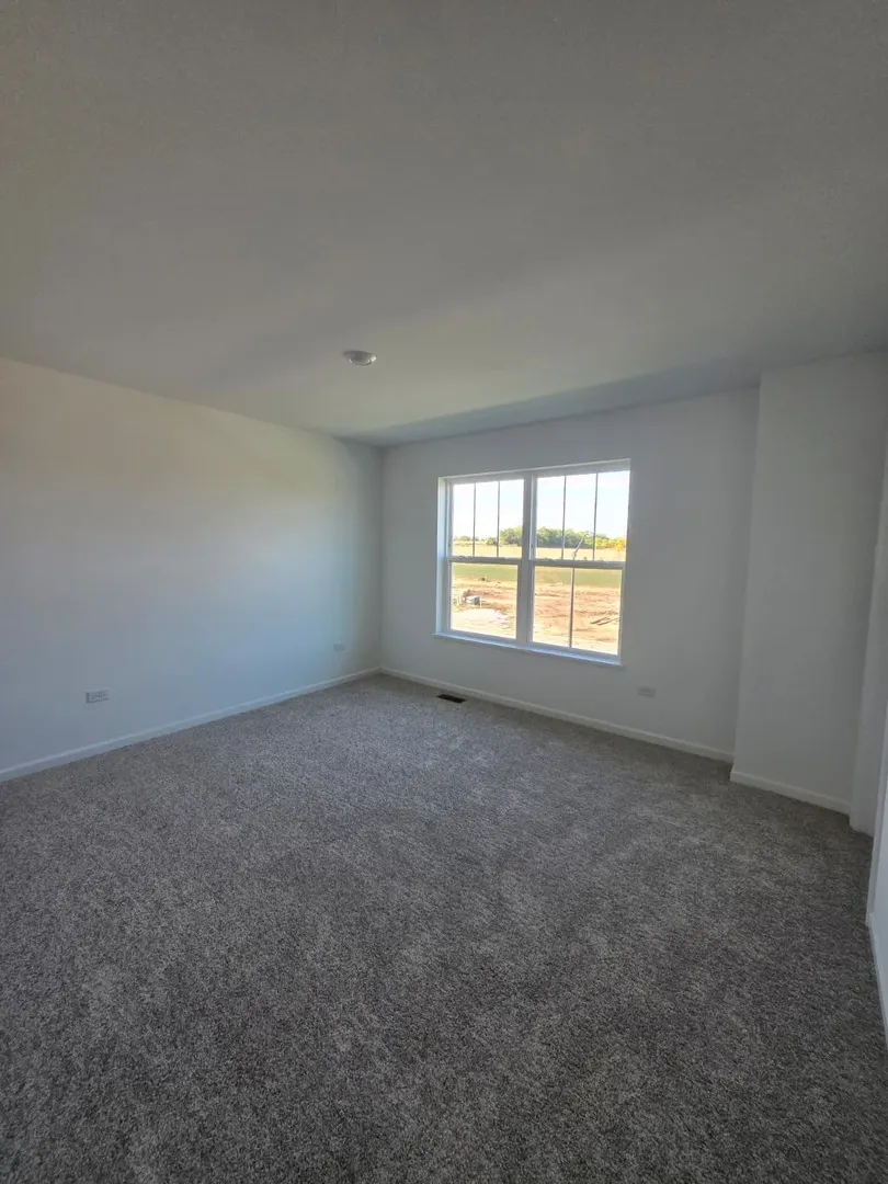 348 Danforth Drive IL