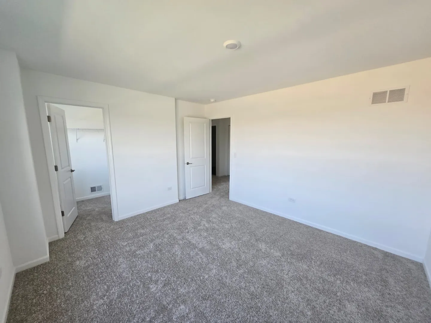 348 Danforth Drive IL