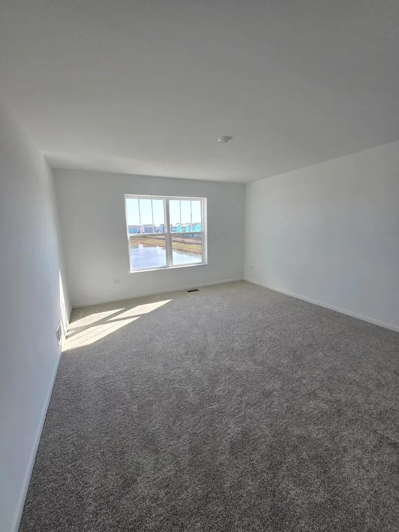 348 Danforth Drive IL