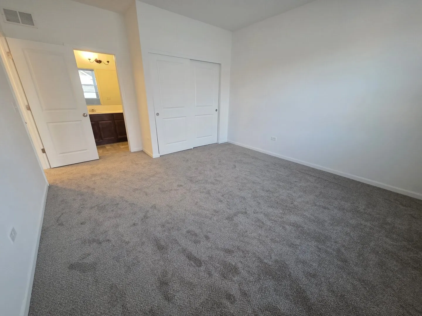 4219 Chelsea Manor Circle E IL