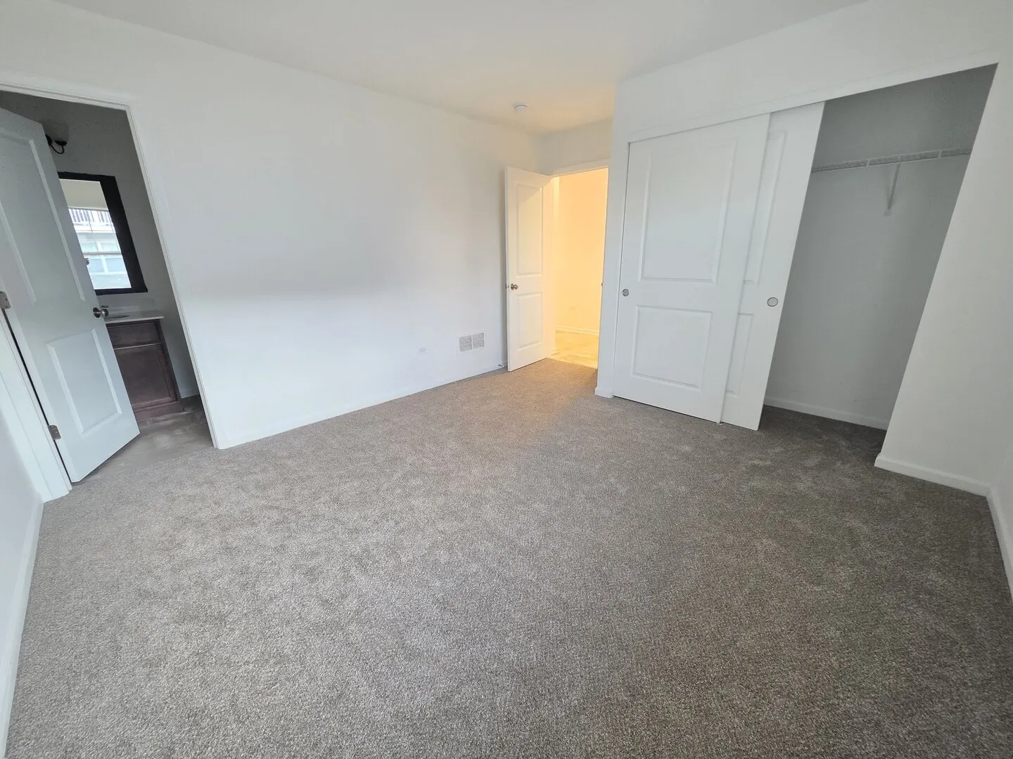 4219 Chelsea Manor Circle E IL